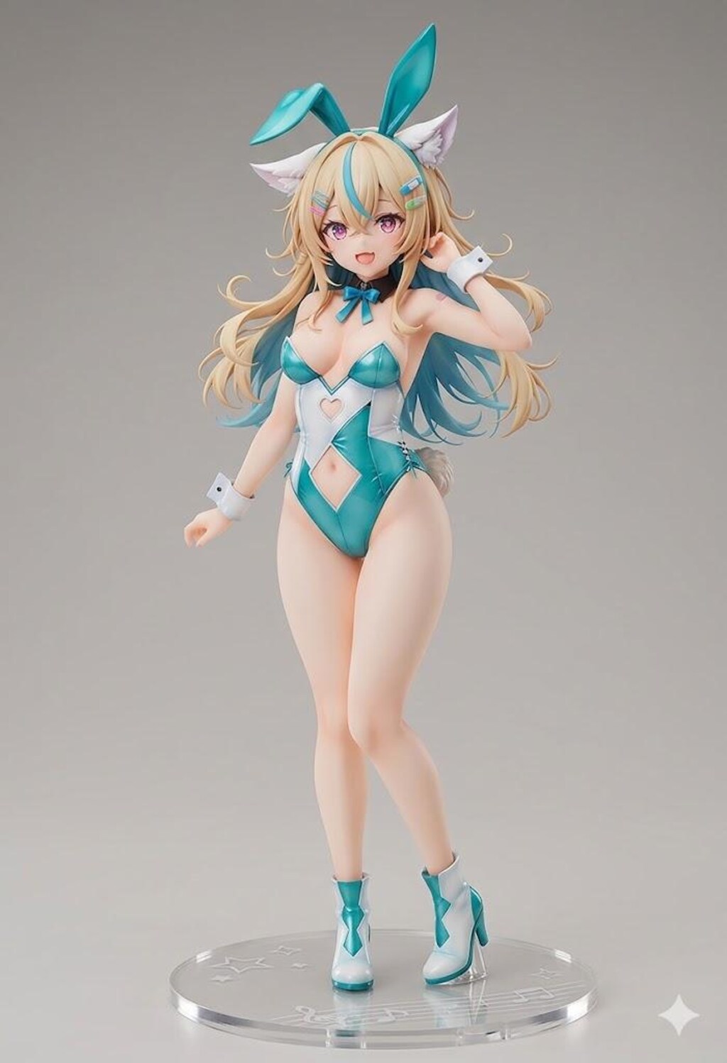 ホロライブバニーフィギュア