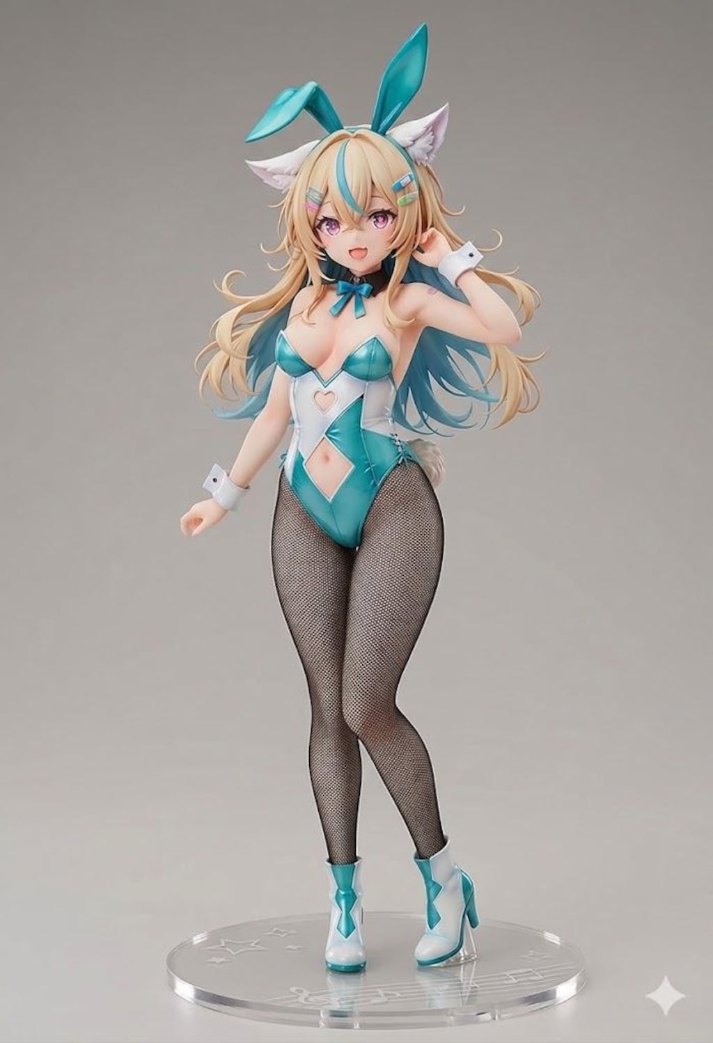 ホロライブバニーフィギュア