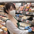 77、仕事帰りにいつも立ち寄るスーパーの女性店員さん～その娘が気になっている俺は、こんなスケベな妄想しか出来ない… 2枚目