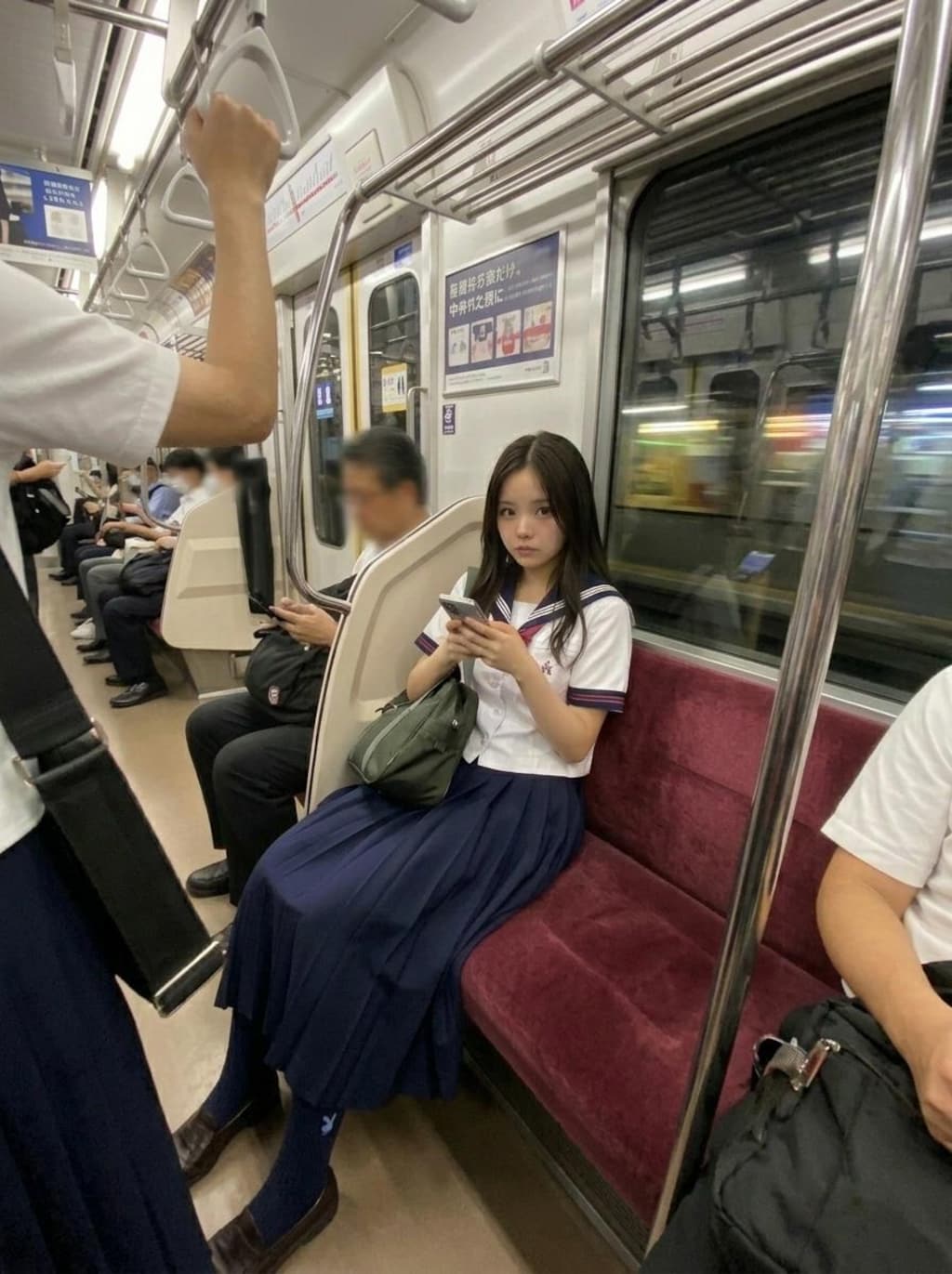 残念でしたー、履いてます
