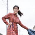 元気いっぱい！赤チェックのワンピース 2枚目