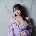 坂道系アイドルのパンチラ姿 2枚目