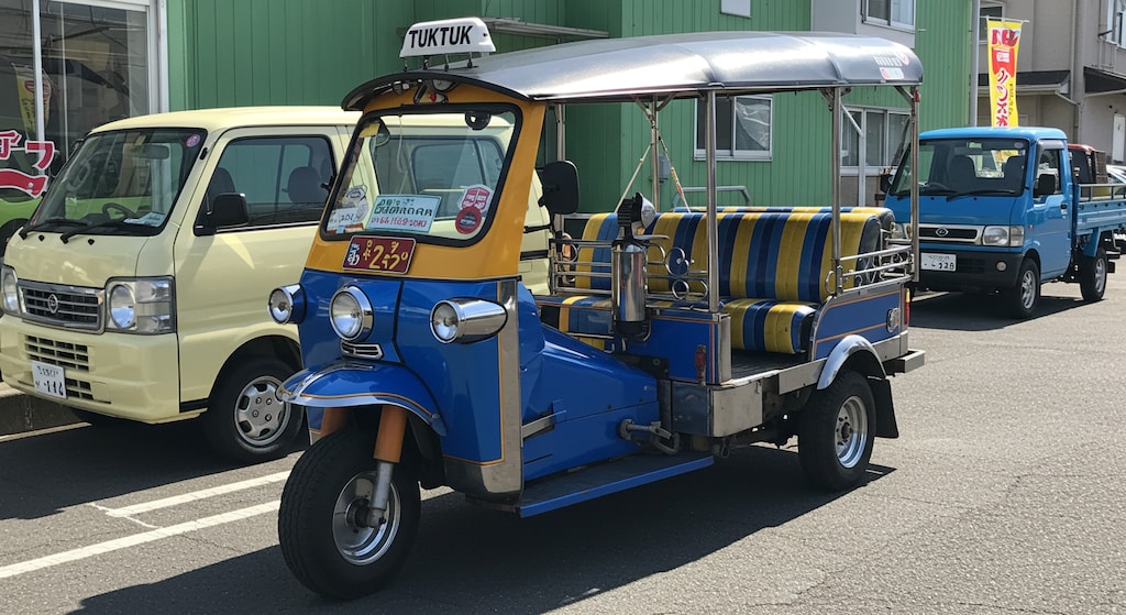 トゥクトゥク