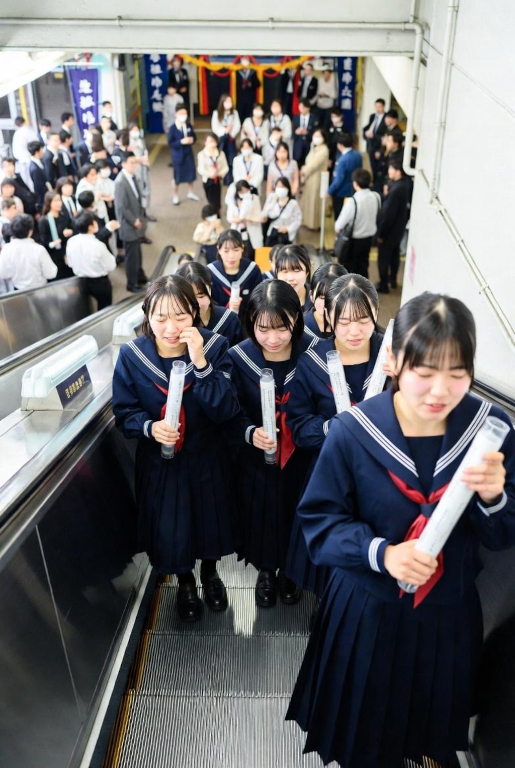 エスカレーター式