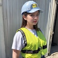 工事現場のお姉さん 12枚目
