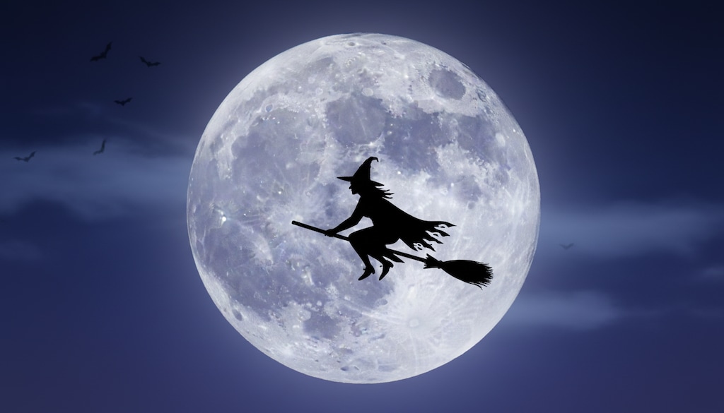 今宵、月下飛行