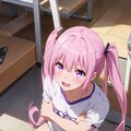 上目遣いの女の子 3枚目