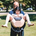 芝生で排泄 5枚目