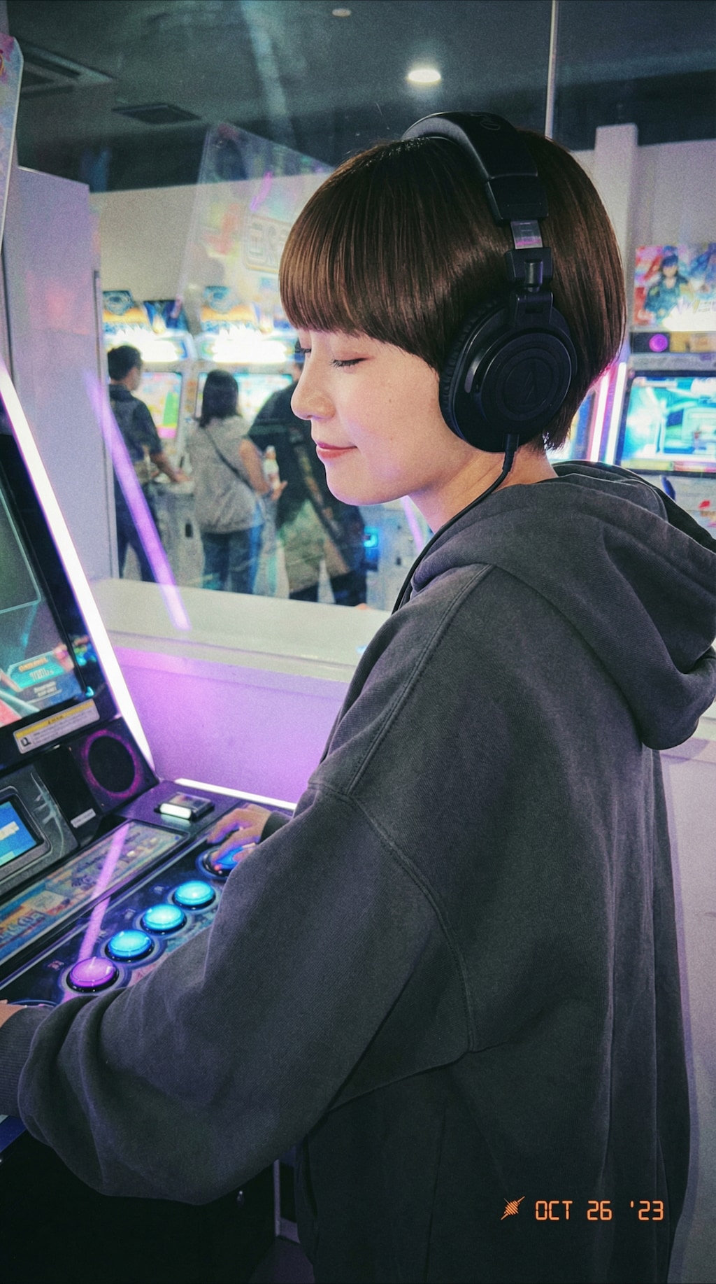 Lost in the Frequencies