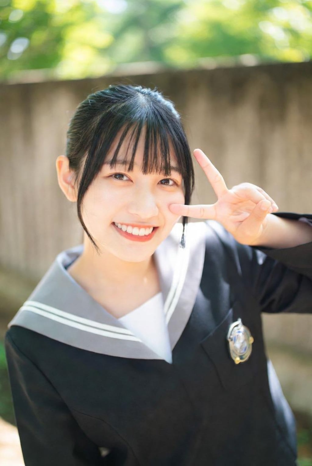 制服トップレスピース