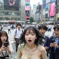 ある日突然、渋谷に地球外生命体が降り立った… 9枚目