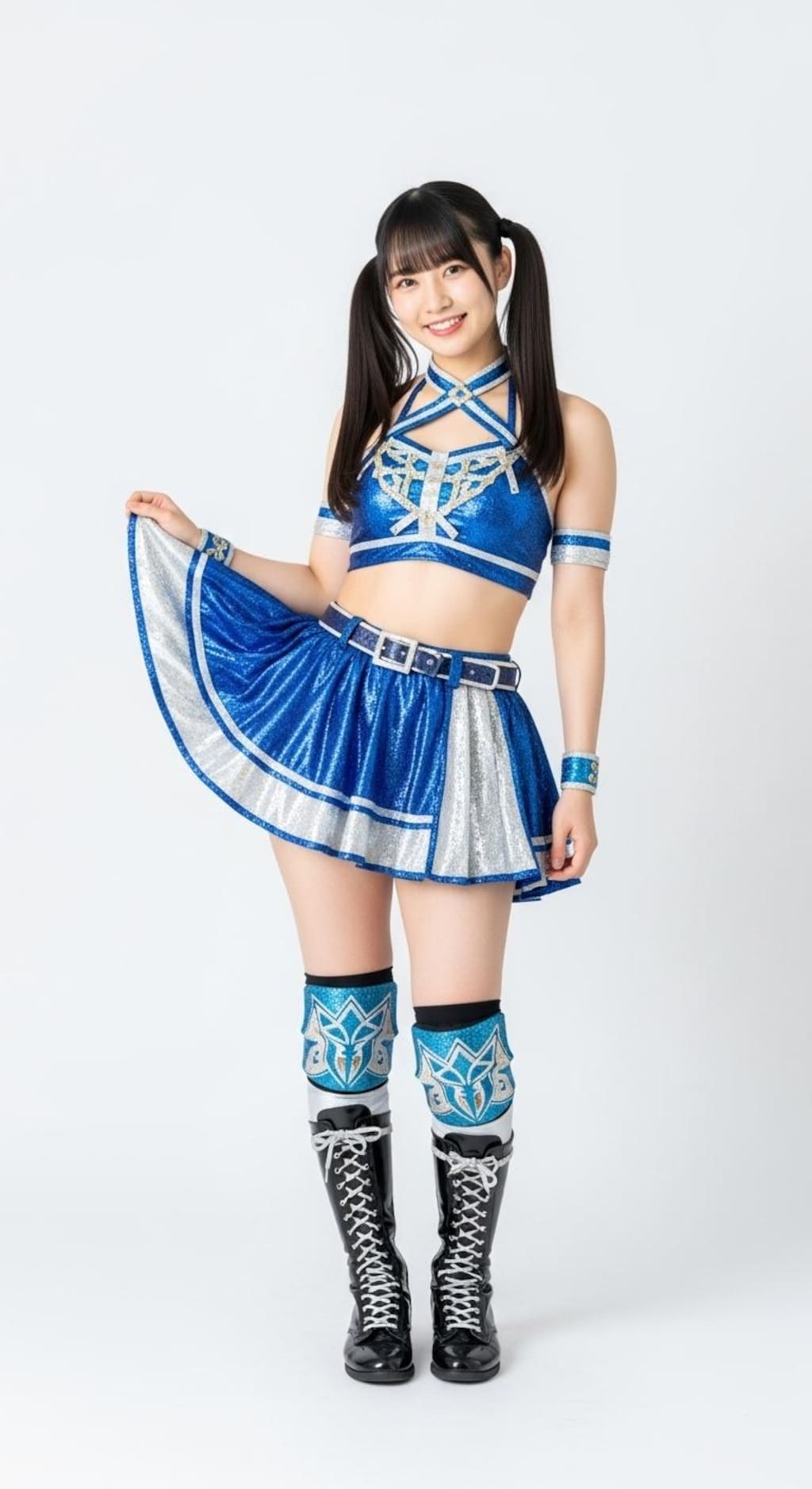 MIKURU(18) 身長：166cm 体重：57kg