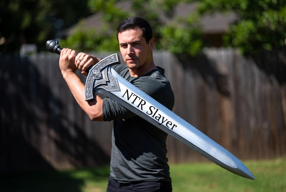 フリー素材　NTR Slayer | の人気AIイラスト・グラビア