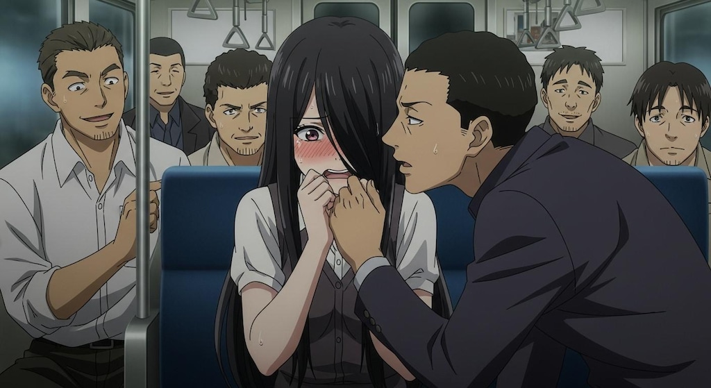 不適切な場所でとても不名誉な発言をされた女性