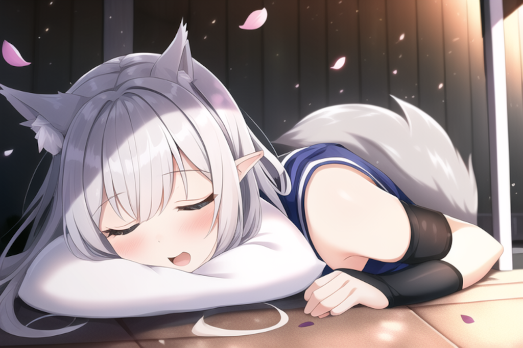 お昼寝する銀狐様の御尊顔