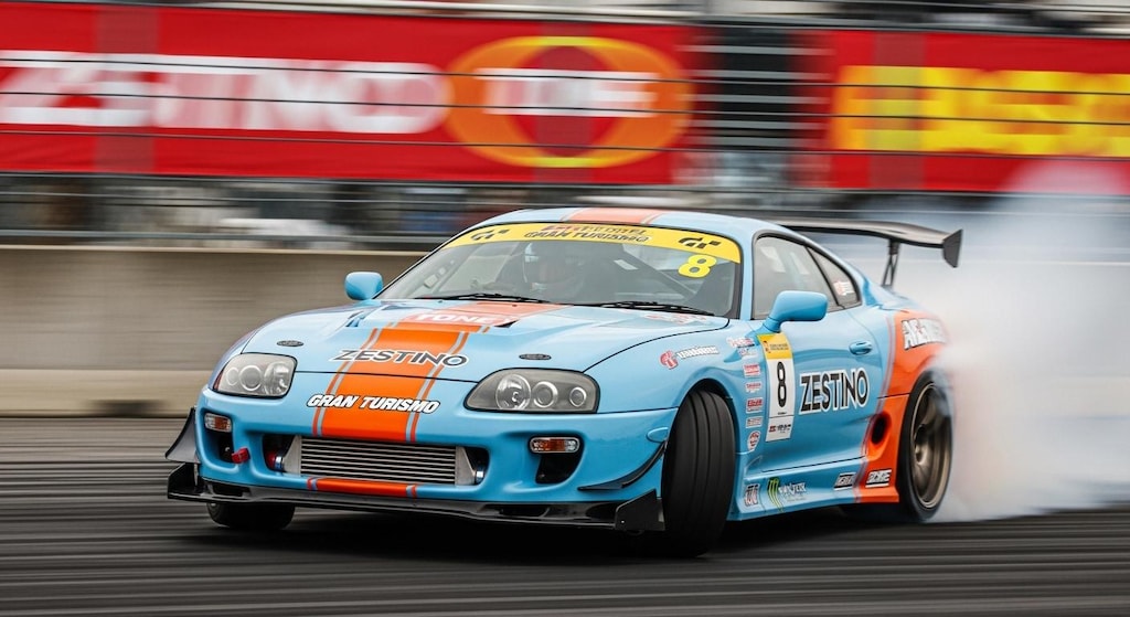 スープラのドリ車