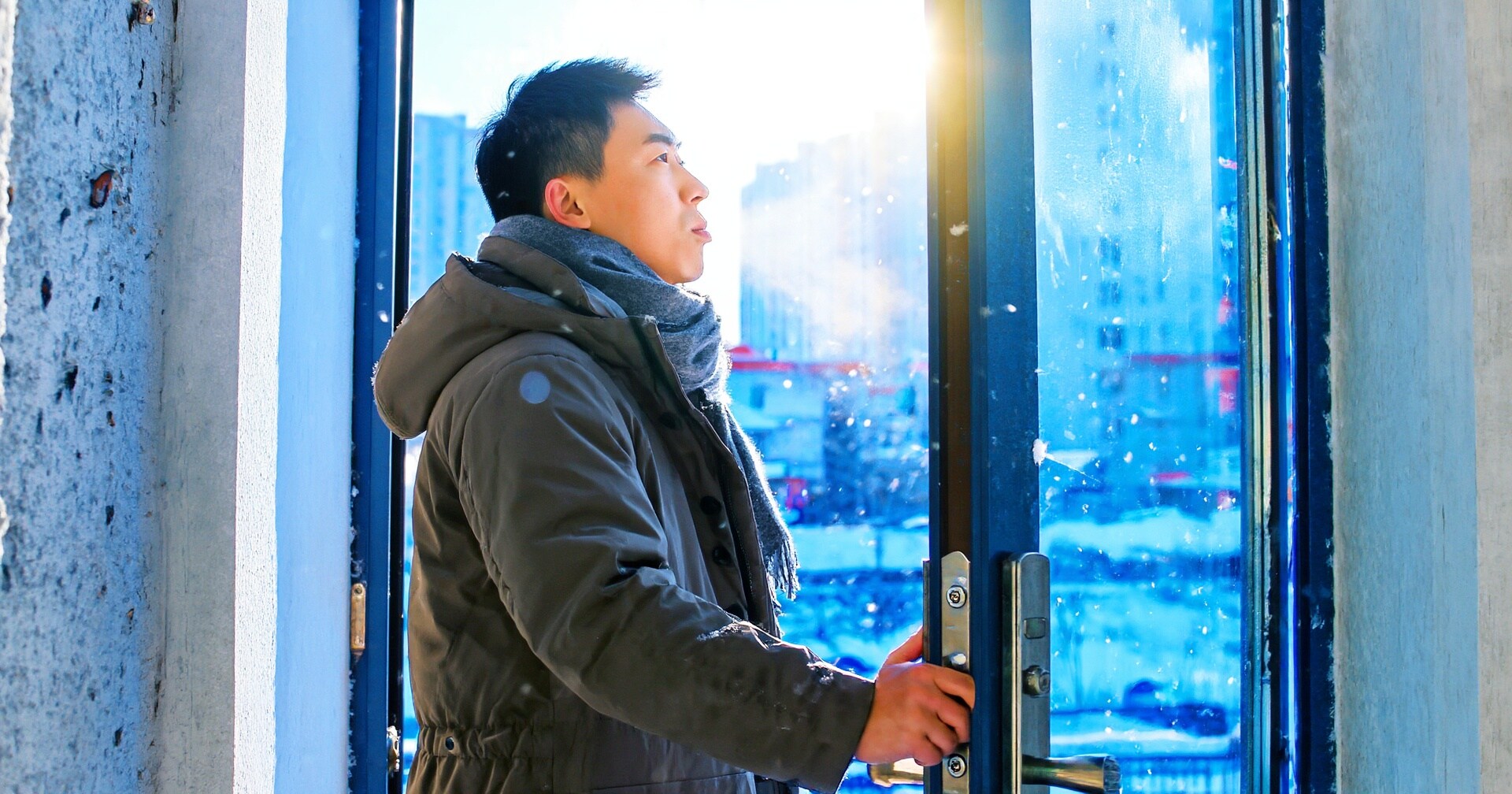 雪の日の差し込む陽光がすごく好き⛄