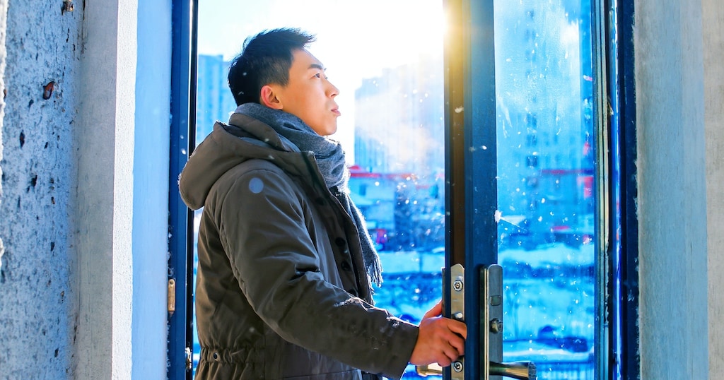 雪の日の差し込む陽光がすごく好き⛄