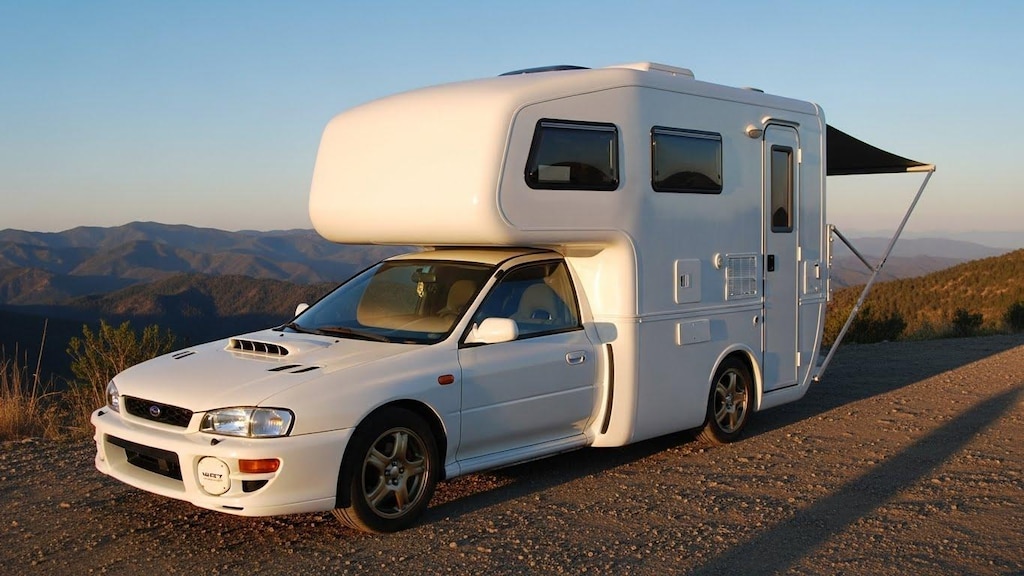 インプレッサセダンキャンピングカー