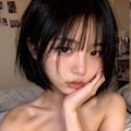 自撮りヌード 2枚目