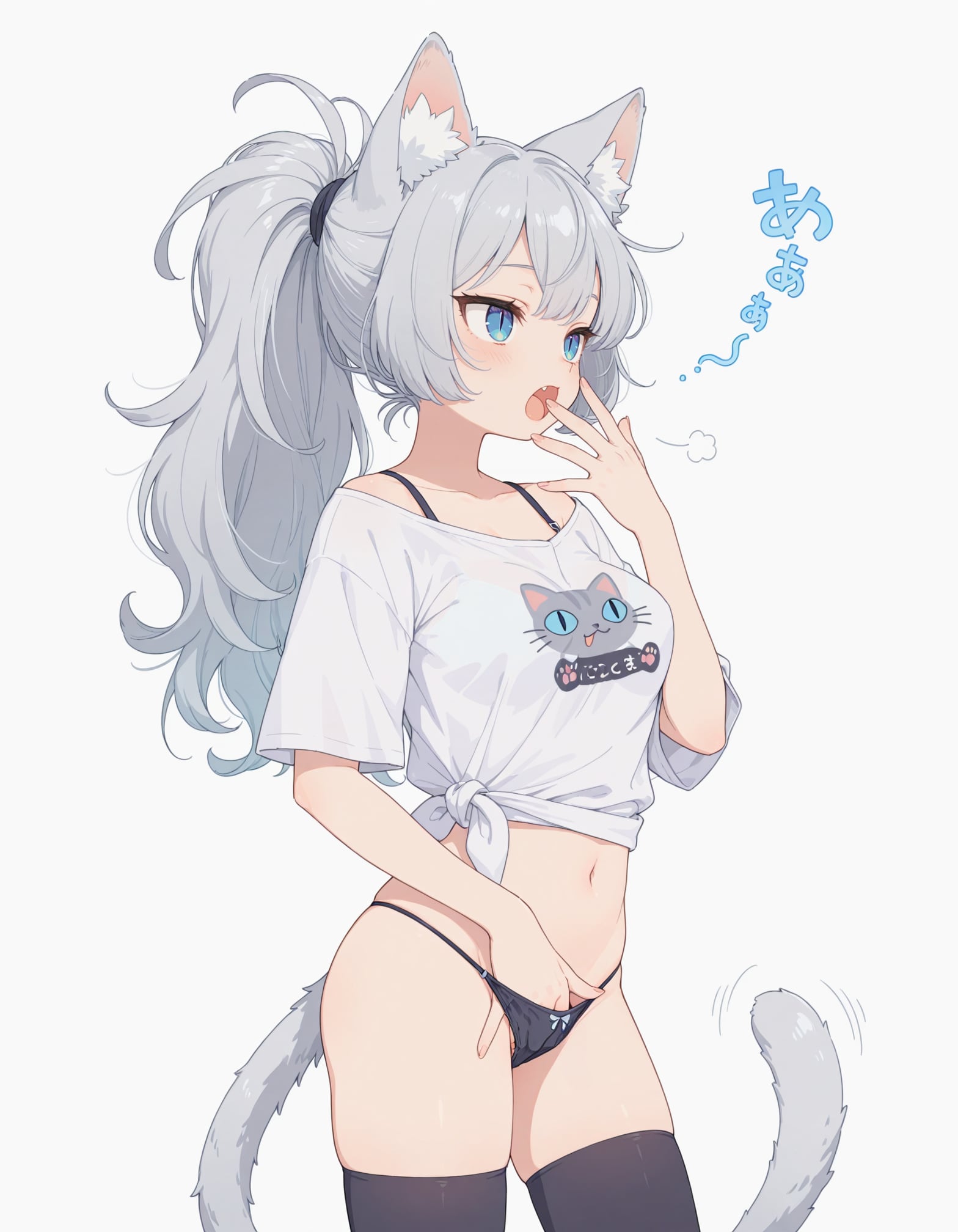 寝起きのネコ耳少女