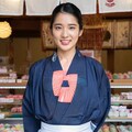 和菓子屋の店員 4枚目