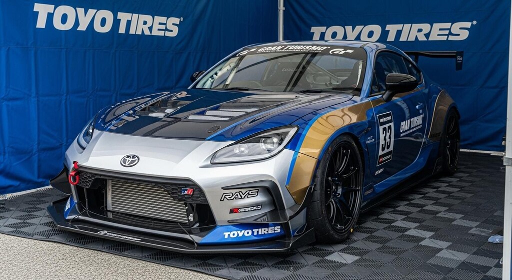 トーヨータイヤGR86