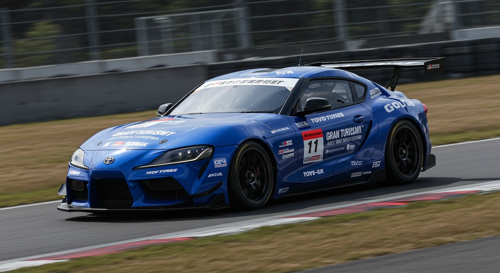 トーヨータイヤGRスープラ