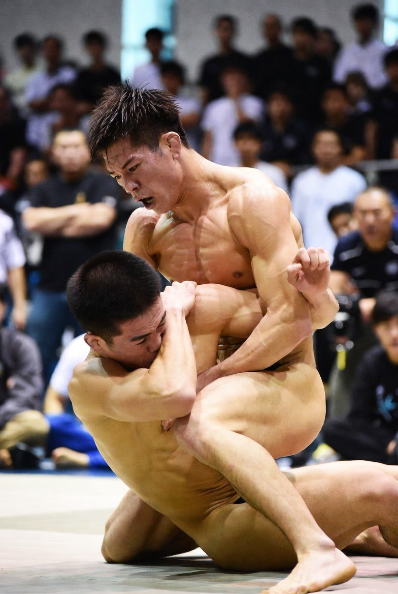 全裸MMA大会