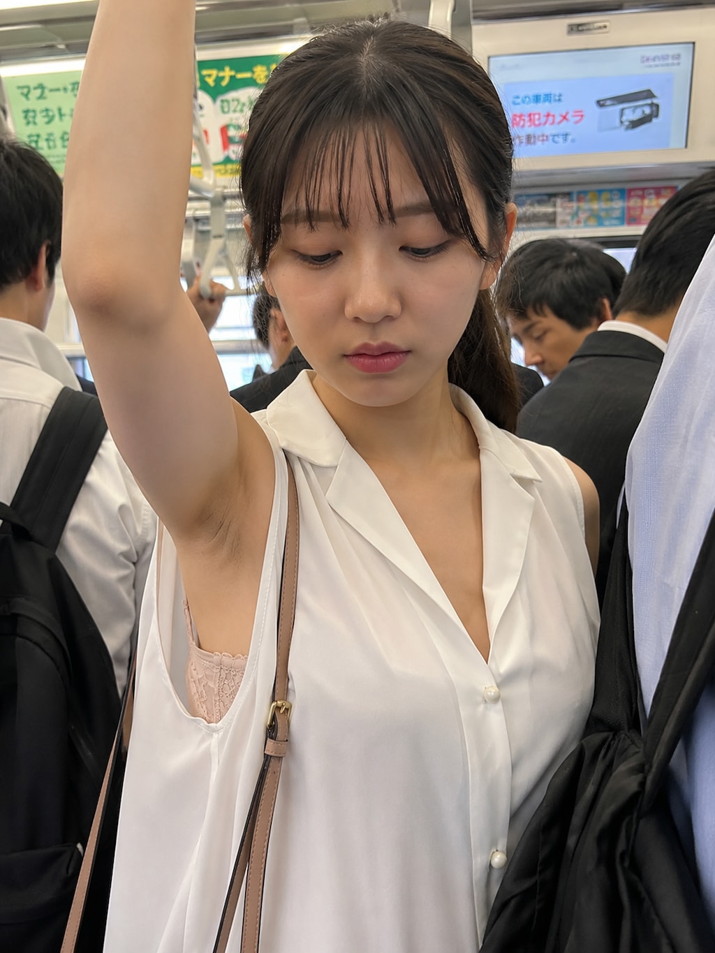 通勤電車脇チラ