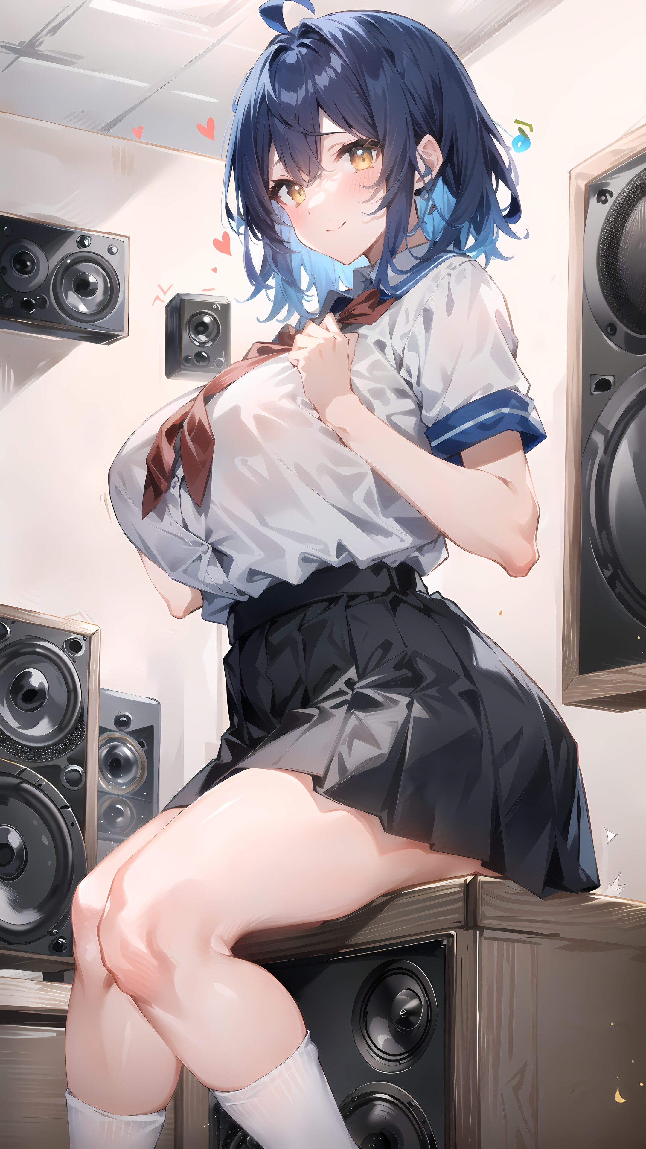 大きなスピーカーに囲まれて