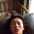 息子の嫁を孫の前で… 6枚目