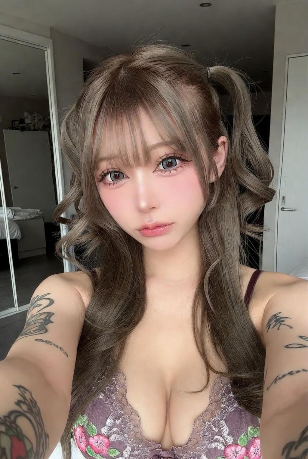 刺青ギャル