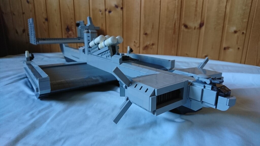 実写レゴブロック作品をイラスト化