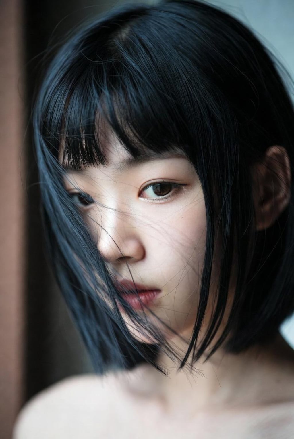 ボブカットの女子