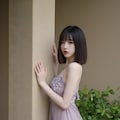 ドレスの女 2枚目