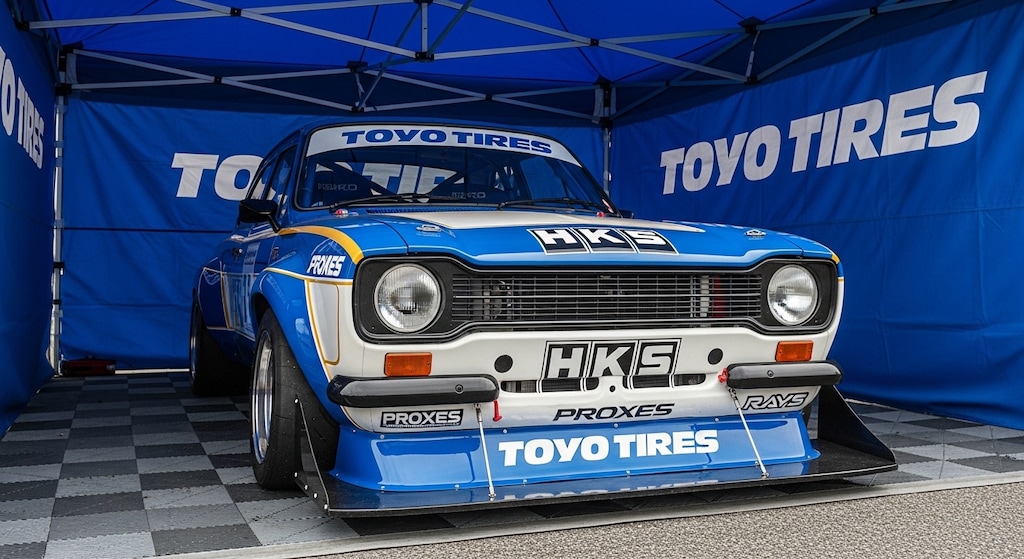 トーヨータイヤフォードエスコート