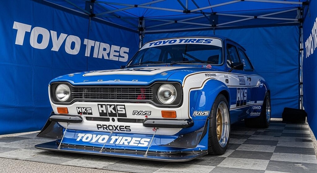 トーヨータイヤフォードエスコート