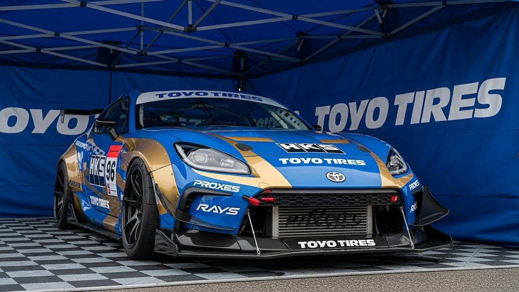 トーヨータイヤGR86