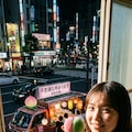 やたら緑の桃 2枚目