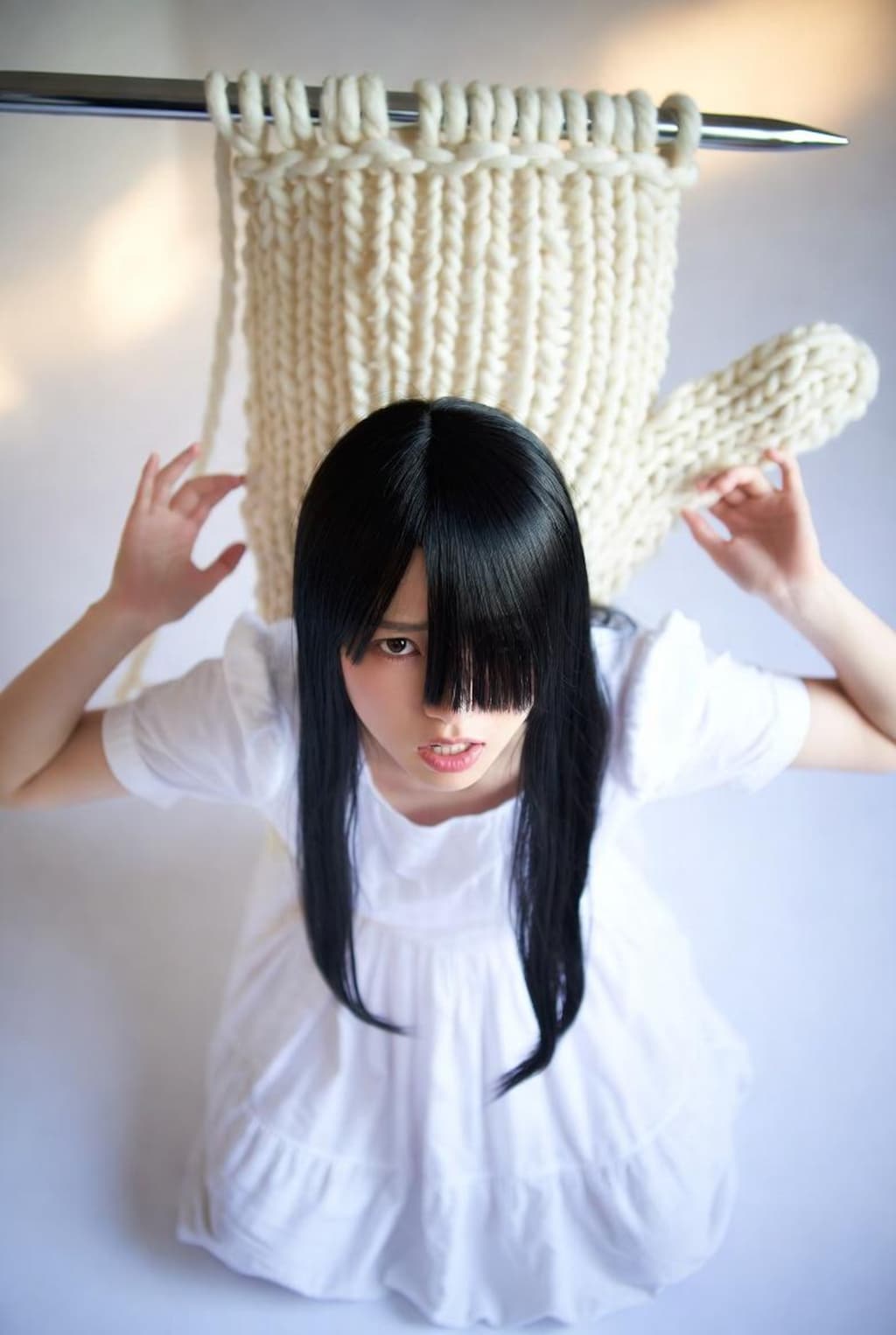 手編みの手袋とポラ子