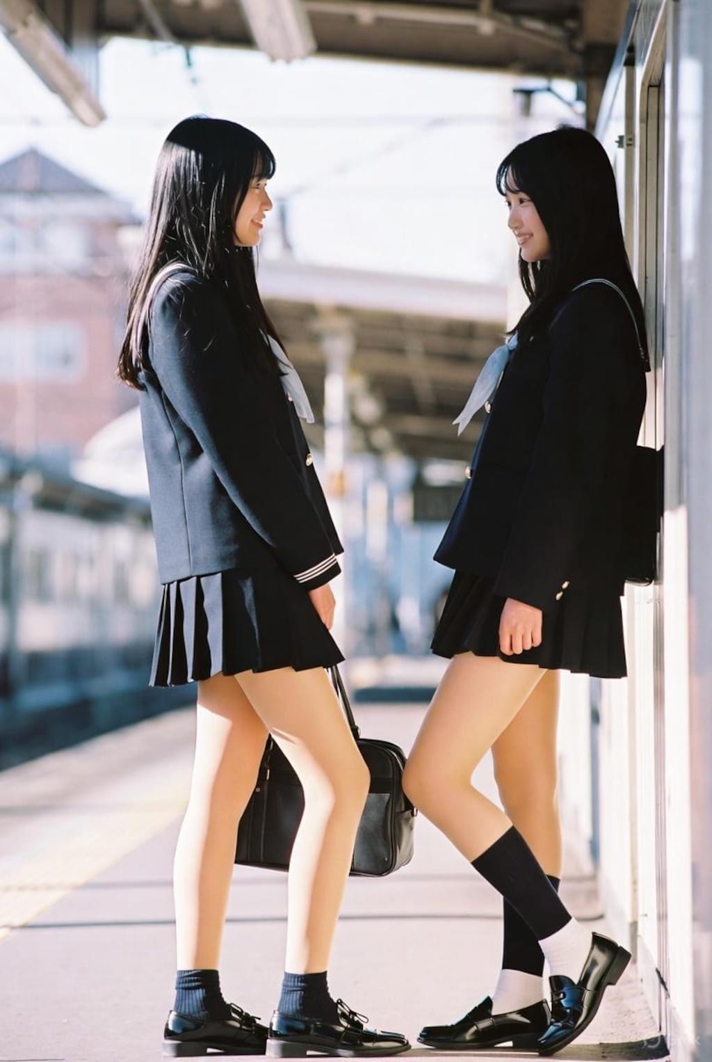 Gemini 駅のホーム