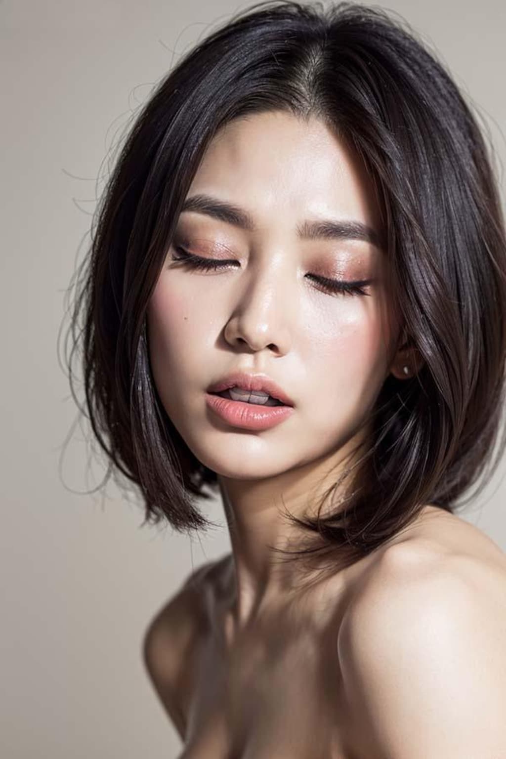 セクシー過ぎる美しい顔