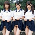 【熟女コスプレまんチラ】 3枚目