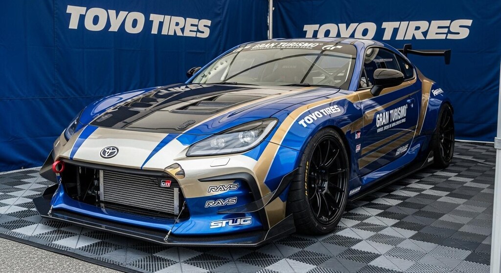 トーヨータイヤGR86