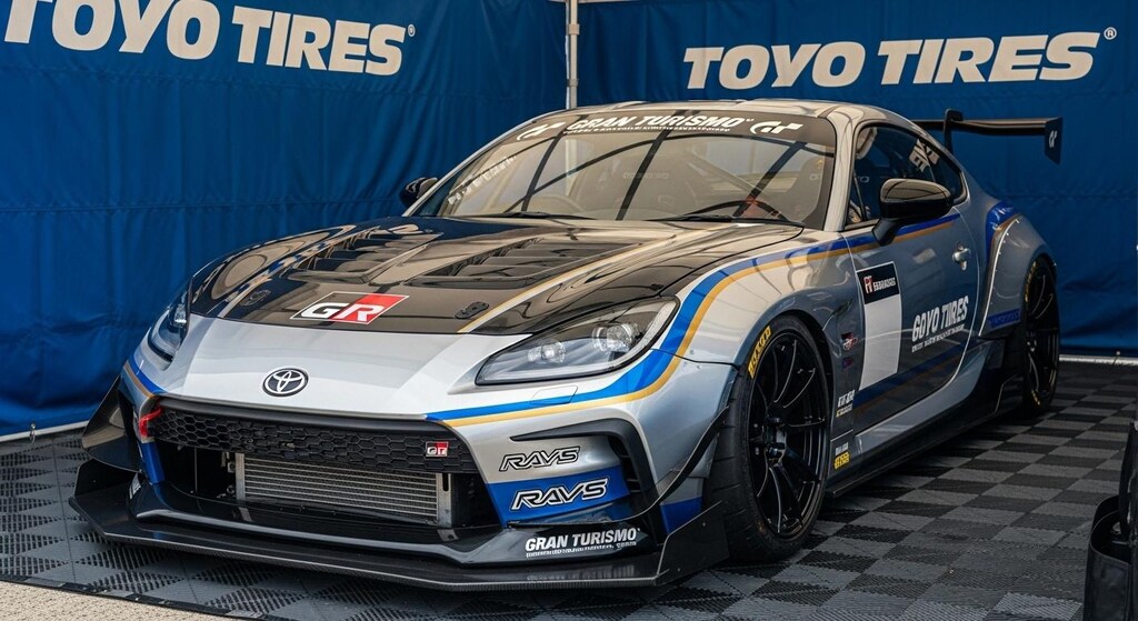 トーヨータイヤGR86