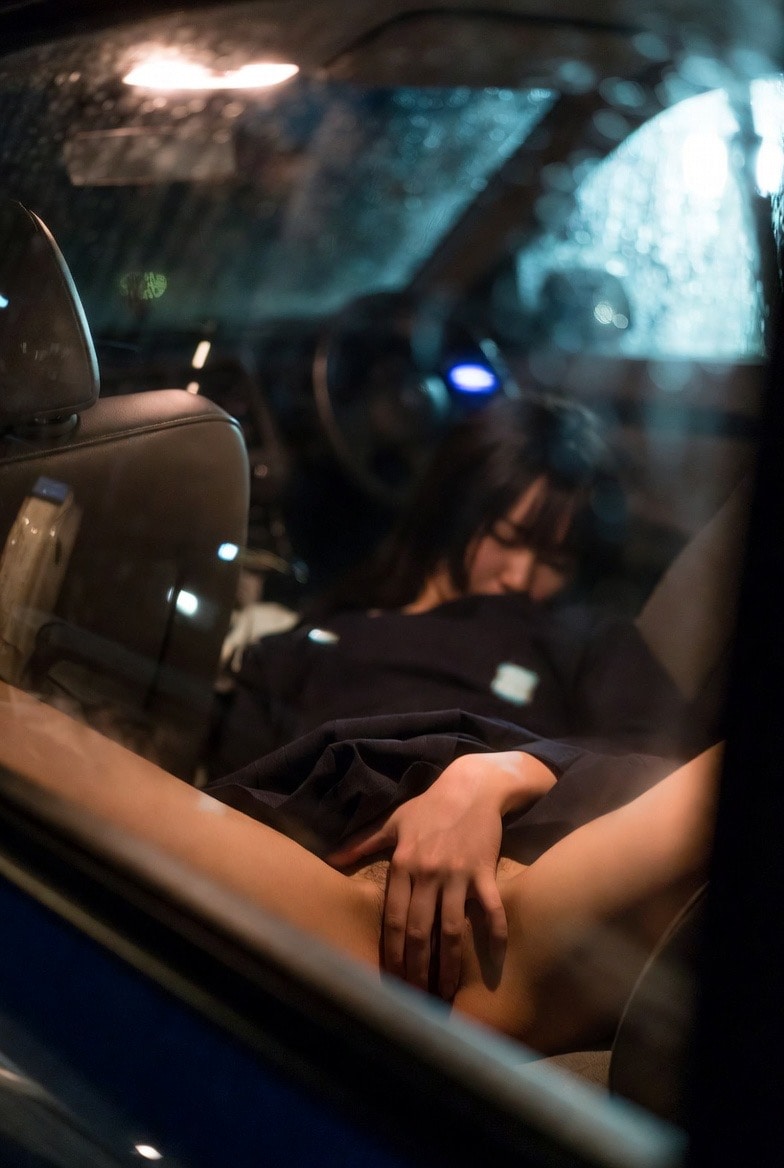 車でオナニー