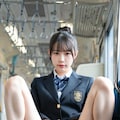 電車で見せつけパンチラ 6枚目