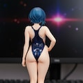 フィギュアで青木凛先生FA♪年下幼馴染彼氏の机の上には、凛先生のフィギュアが飾られていた💕（競泳水着の後ろ姿は2パターンご用意） 2枚目