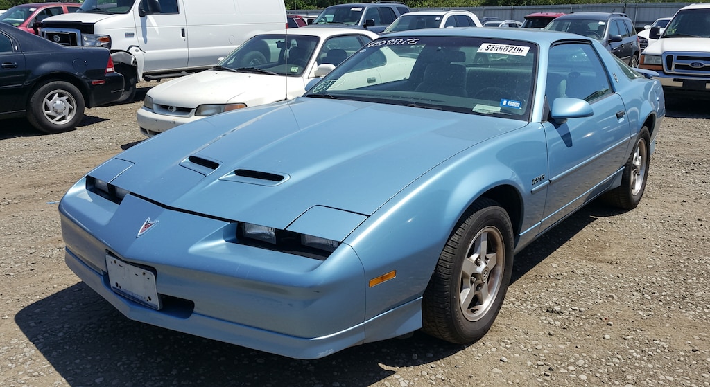 ポンティアックファイヤーバードトランザム